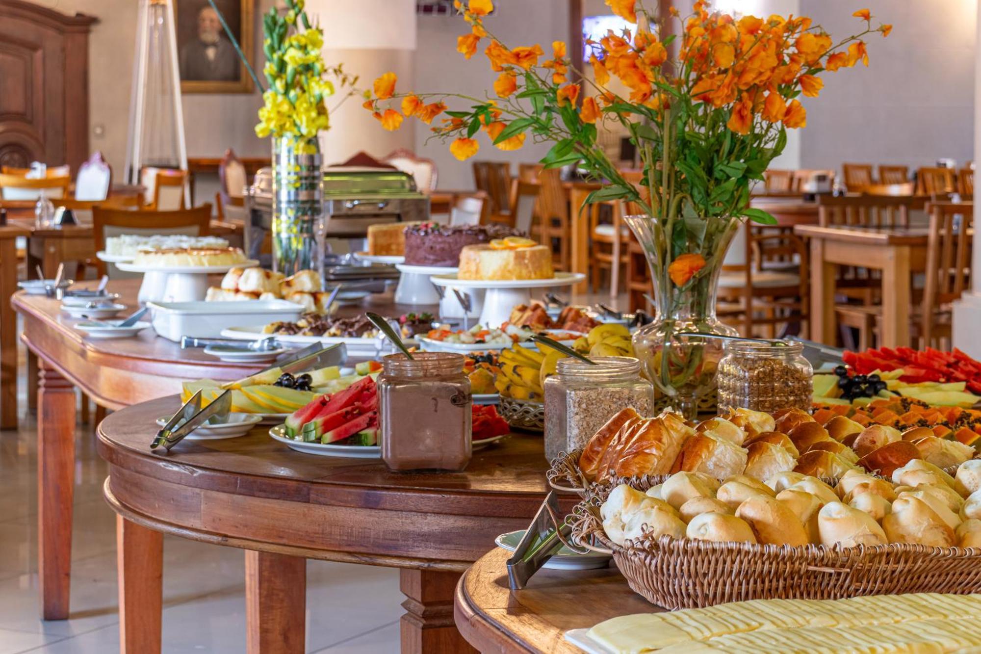 Castelo De Itaipava - Hotel, Eventos E Gastronomia Extérieur photo